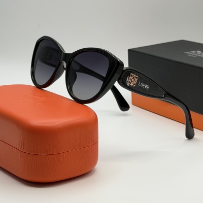 عینک زنانه Loewe 1841